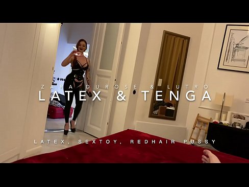 ❤️ Escada ruiva em traje de látex fodida por meio de meio-irmão Sexo vídeo em porno pt.studiya-lpg-massazha-na-metro-vodnyj-stadion.ru ❌